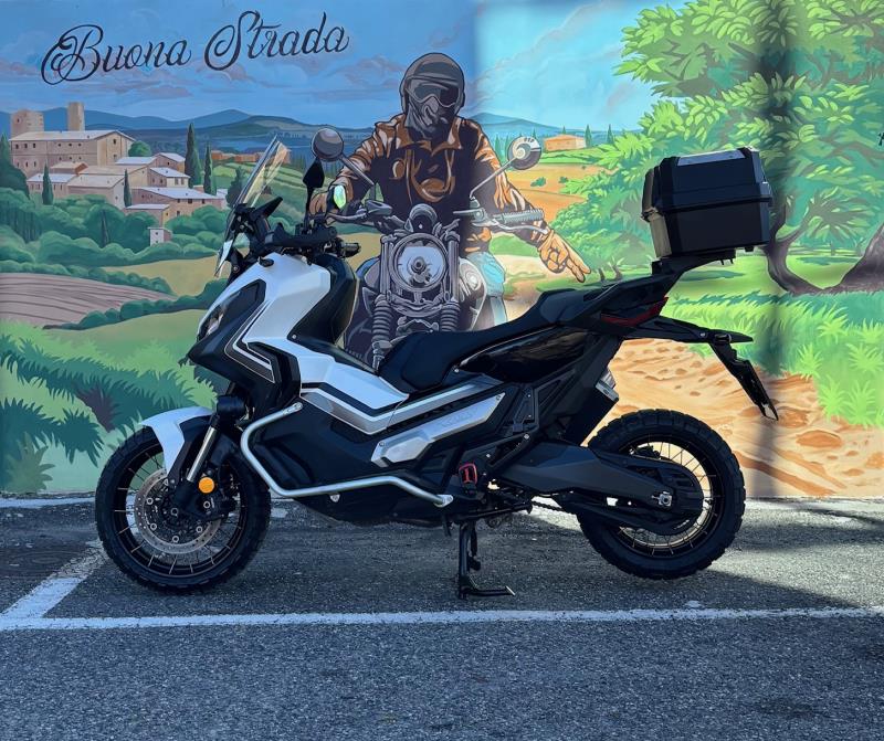 Offerta X-ADV 750  concessionaria Toscana