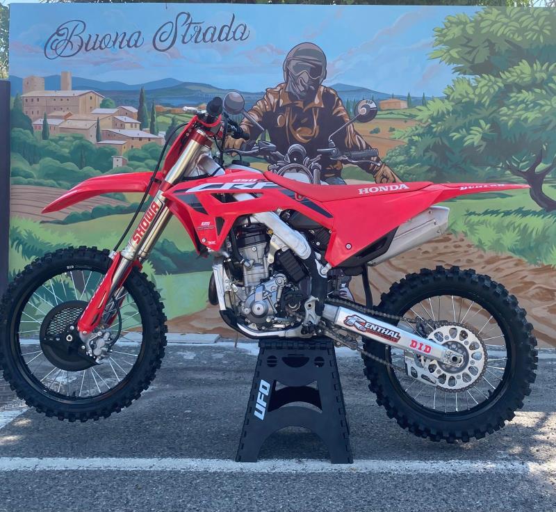 Offerta HONDA CRF 250R  concessionaria Toscana