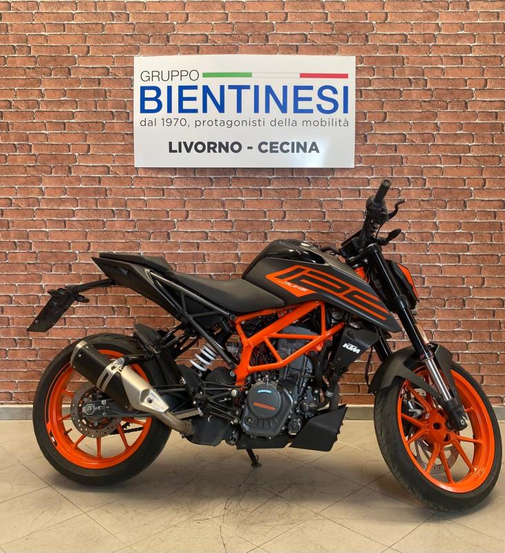 Offerta KTM DUKE 125  concessionaria Toscana